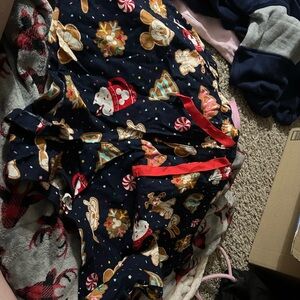 Old Navy Gray and Multicolor Print Pajama Pants